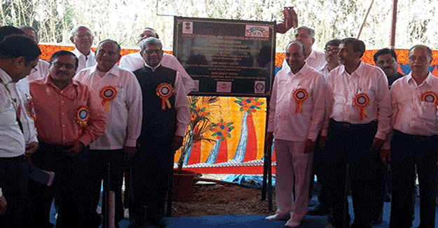 Union Minister Of Heavy Industries Lays Foundation Stone Of CEFC At Bardoli In Gujarat