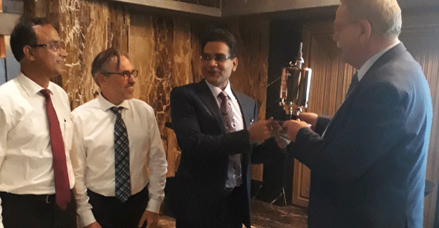 Welspun Top Honcho BK Goenka Receives Golden Spindle Award From Saurer