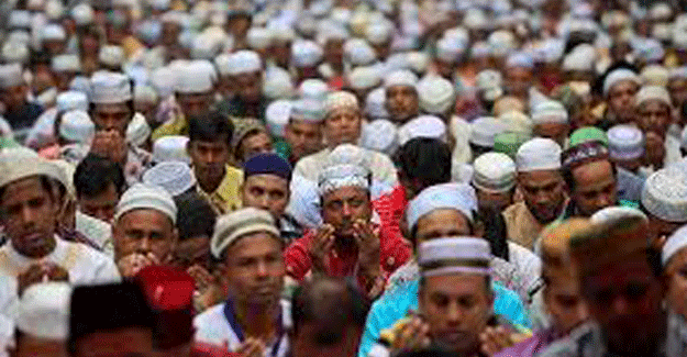 Bangladesh Garment Authorities Gear Up To Pay Bonuses In Time For Eid