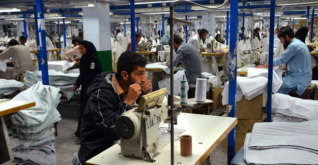 Pakistan All Set To Cross USD 15 billion Mark In Textile Exports